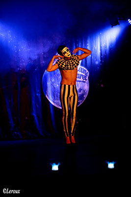 Impression of John Celestus at the 14th edition of the Blue Moon Cabaret at the Blue Collar Hotel in Eindhoven - the Decadent Burlesque Soirée is produced by Boudoir Noir Production