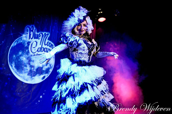 Blue Moon Cabaret - The Decadent Burlesque Soiree